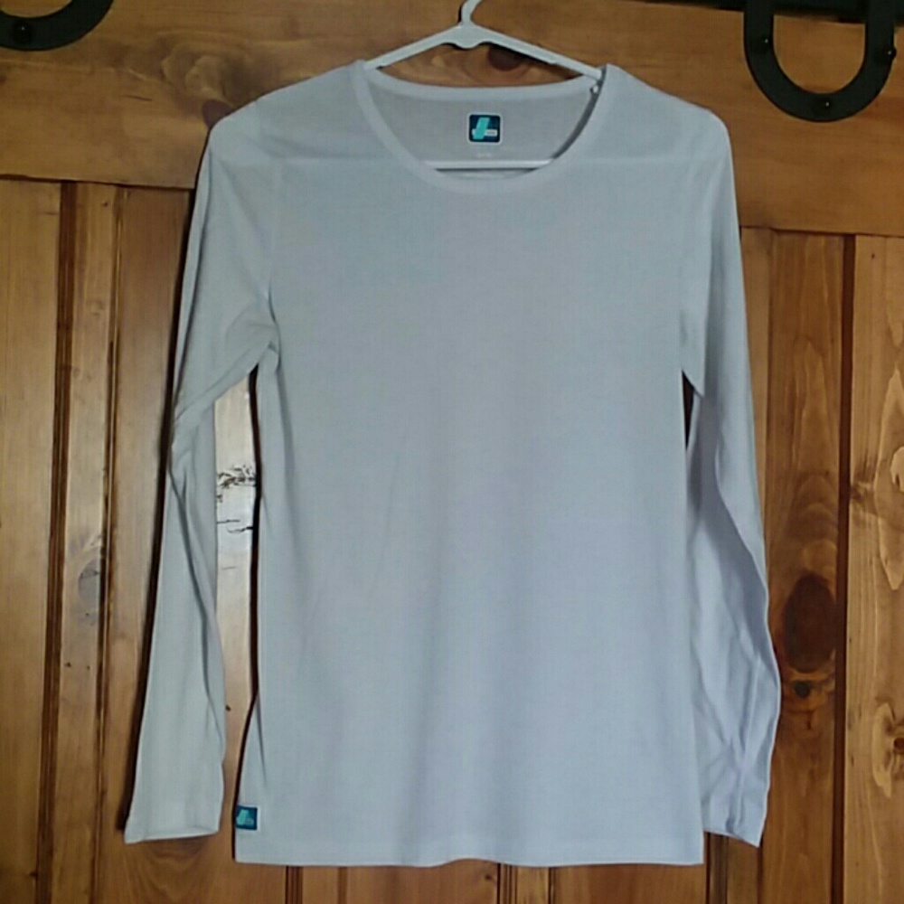 Adar Medical Uniforms long sleeve shirt